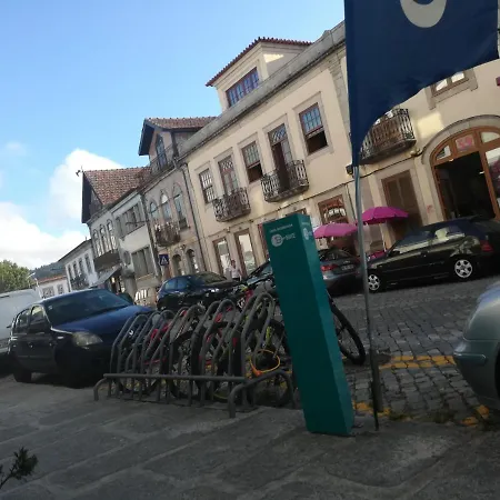 Casa Do Cais De Caminha * كامينيا